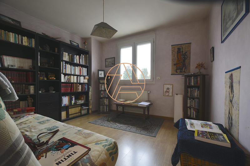 Maison ancienne - 178 m² - 7 pièces