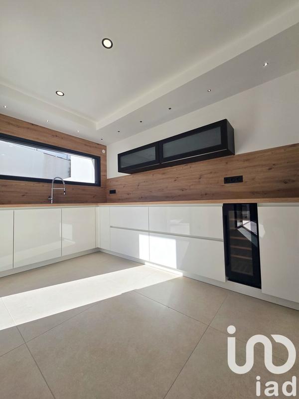 Maison - 120 m² - 4 pièces