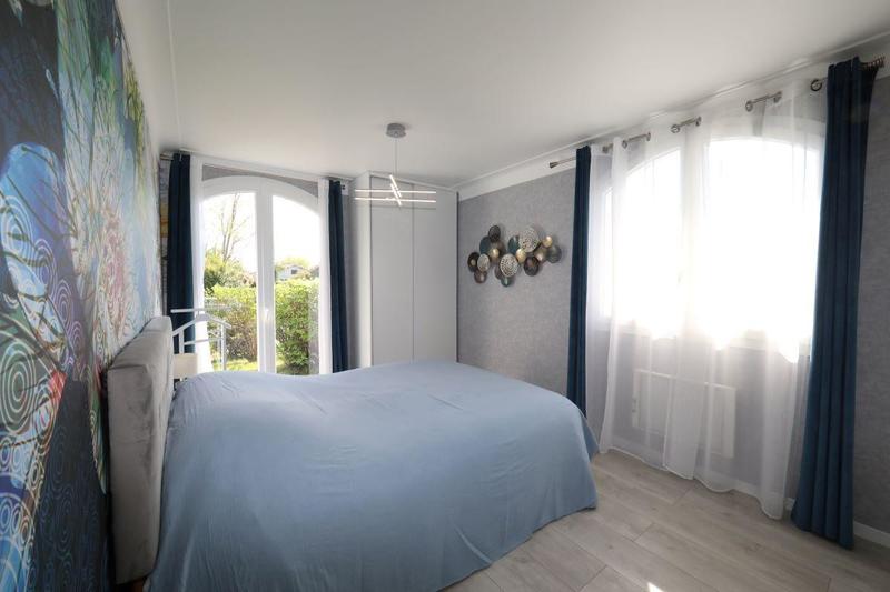 Villa - 193 m² - 7 pièces