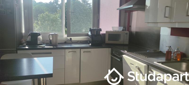 Chambre - 12 m² - 1 pièce