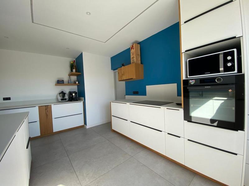 Villa - 104 m² - 4 pièces