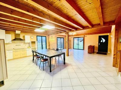 Maison - 123 m² - 4 pièces