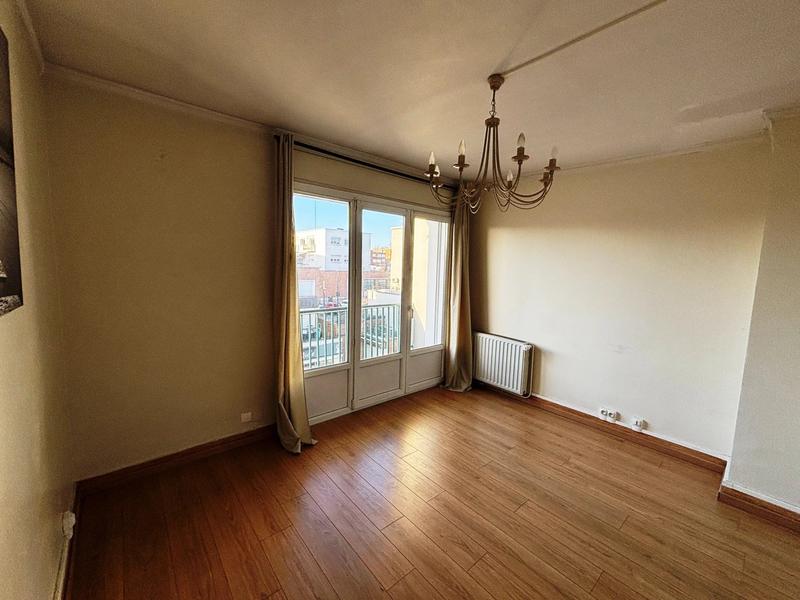 Appartement - 79 m² - 5 pièces