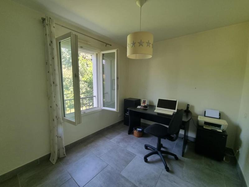 Maison - 137 m² - 5 pièces