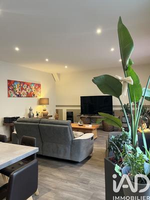 Maison - 291 m² - 7 pièces