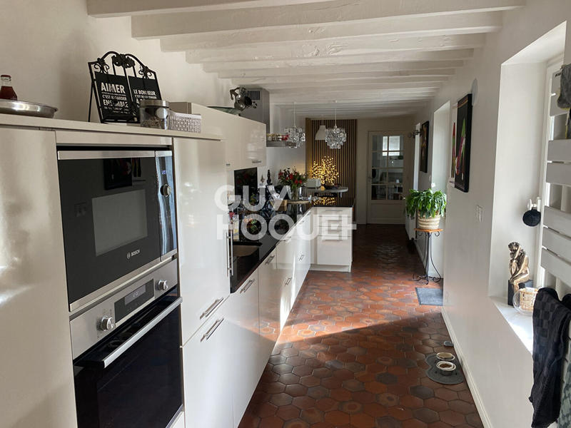 Maison - 174 m² - 6 pièces