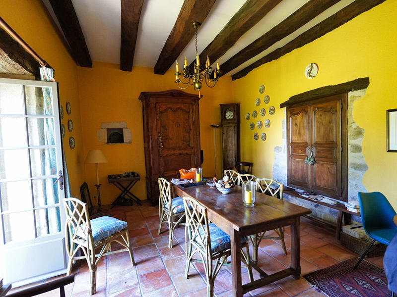 Maison - 140 m² - 6 pièces