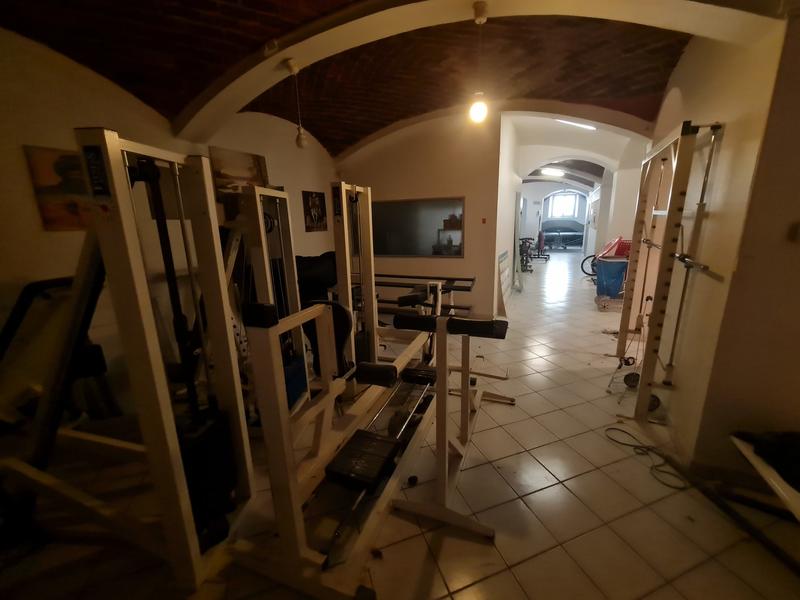 Local commercial - 250 m²