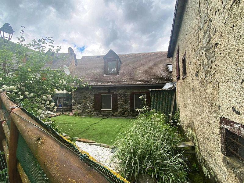 Maison en pierre - 80 m² - 3 pièces