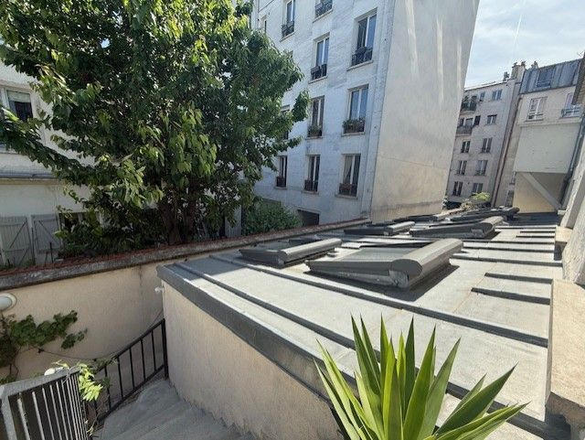 Bureau - 50 m² - 2 pièces