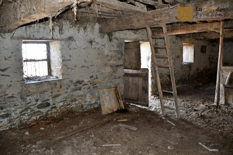 Maison ancienne - 100 m² - 1 pièce