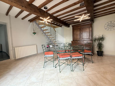Maison - 184 m² - 6 pièces