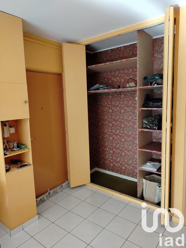 Appartement - 96 m² - 6 pièces