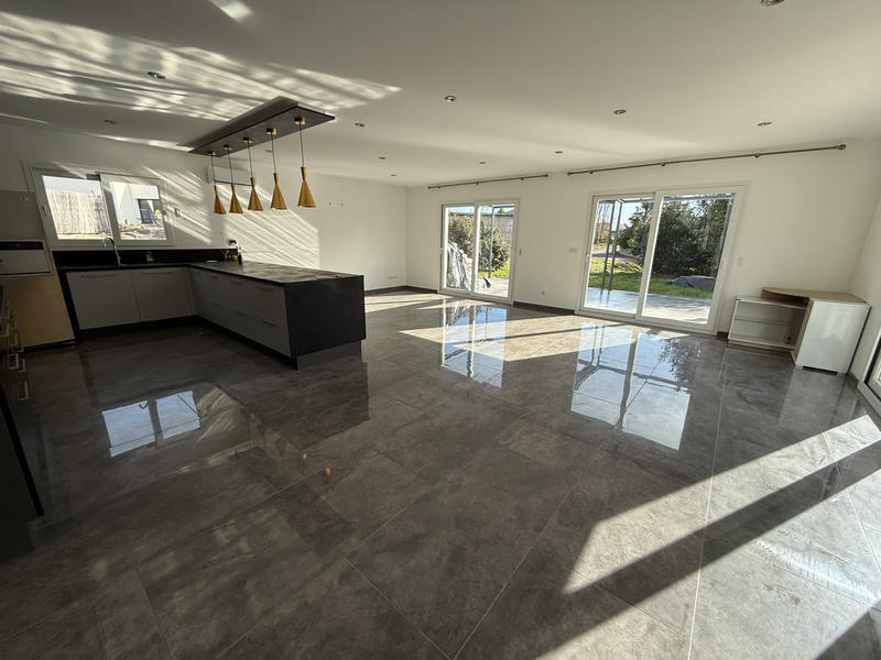 Maison - 139 m² - 5 pièces