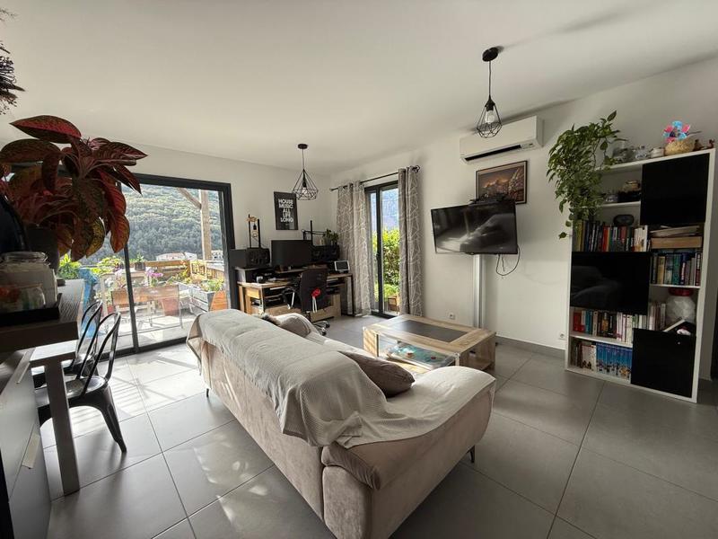 Appartement - 73 m² - 3 pièces