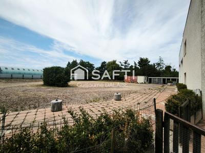 Local commercial - 380 m² - 9 pièces