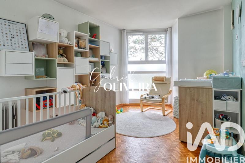 Appartement - 84 m² - 4 pièces