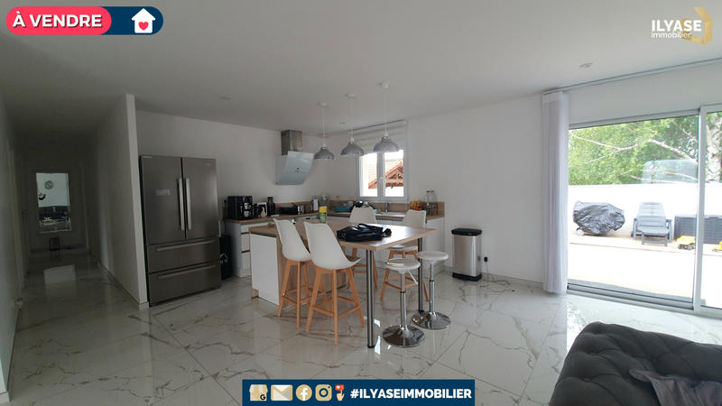 Maison - 125 m² - 6 pièces