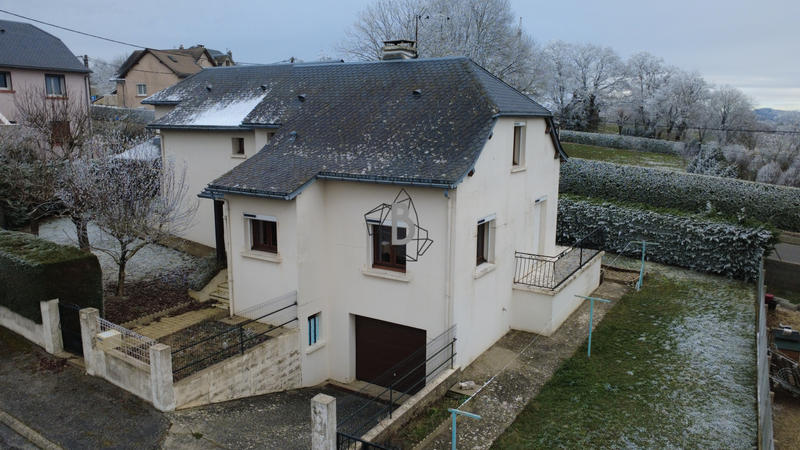Maison - 159 m² - 7 pièces