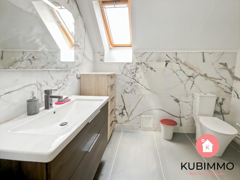 Maison - 105 m² - 6 pièces