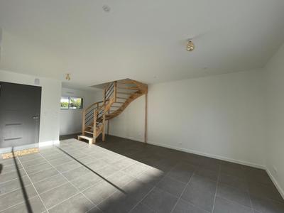 Maison - 72 m² - 3 pièces