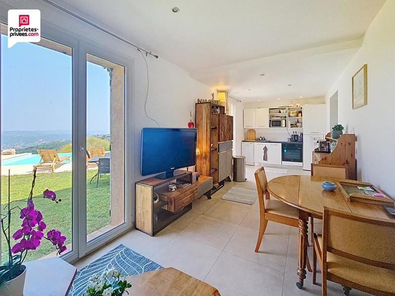 Villa - 265 m² - 8 pièces