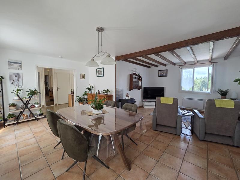 Maison - 115 m² - 7 pièces