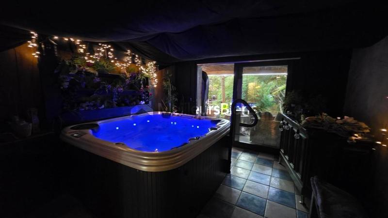 Maison de campagne - 330 m² - 10 pièces