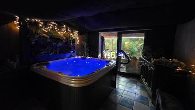 Maison de campagne - 330 m² - 10 pièces