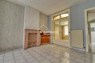 Maison - 100 m² - 6 pièces