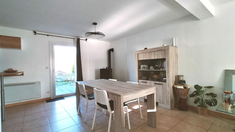 Maison - 105 m² - 6 pièces