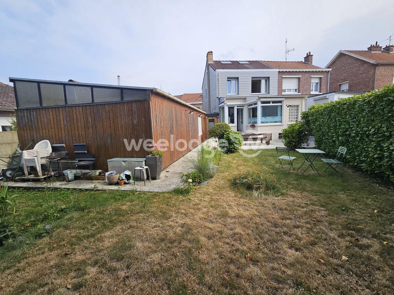 Maison - 96 m² - 5 pièces