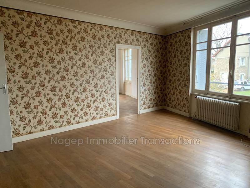 Maison - 226 m² - 3 pièces