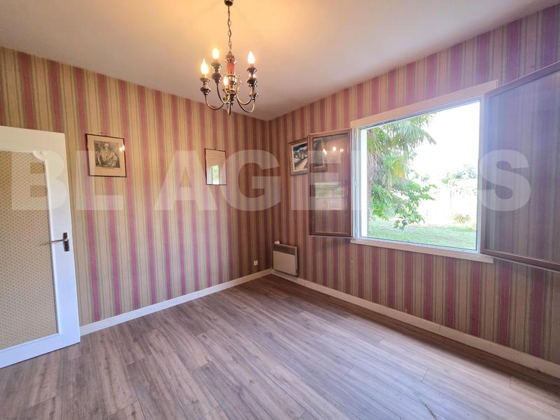 Maison - 180 m² - 6 pièces