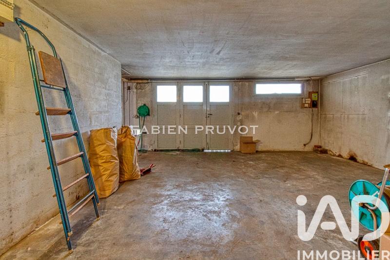 Maison - 92 m² - 5 pièces