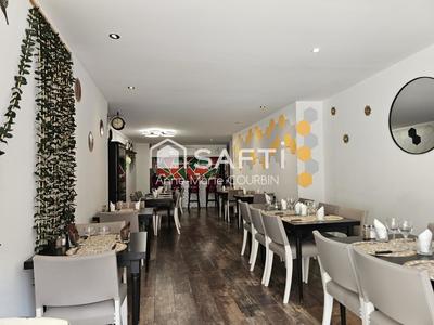 Local commercial - 117 m²