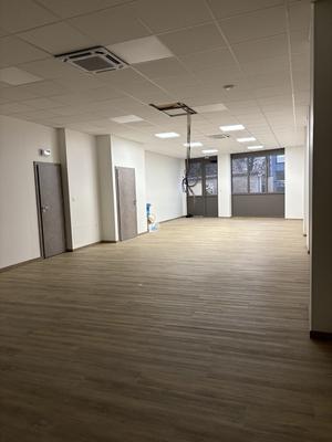 Local commercial - 117 m²