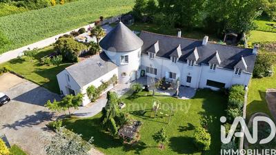 Maison - 332 m² - 12 pièces