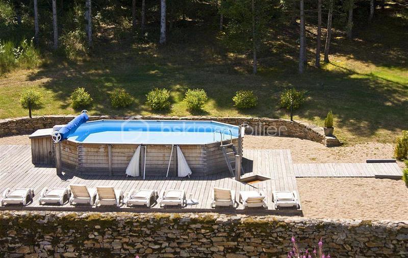 Château - 700 m² - 21 pièces