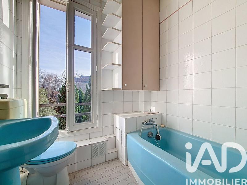 Maison - 92 m² - 6 pièces