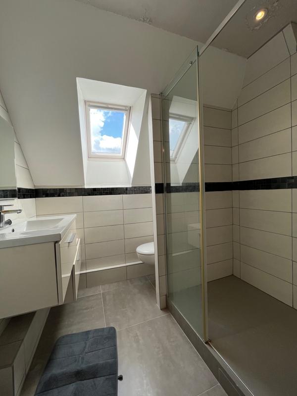 Maison contemporaine - 195 m² - 6 pièces