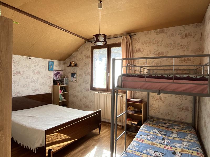 Maison traditionnelle - 125 m² - 6 pièces