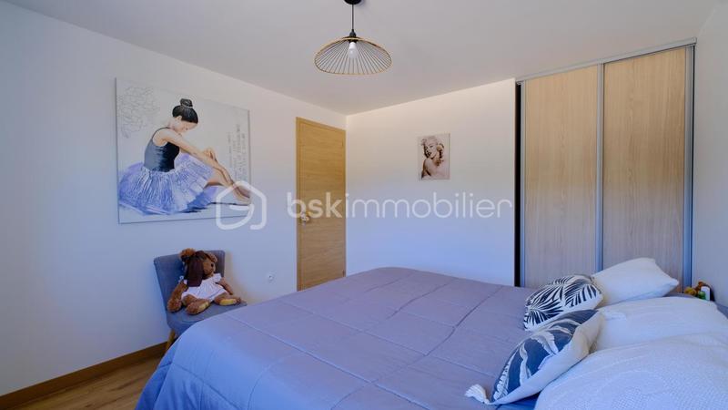 Villa - 175 m² - 4 pièces