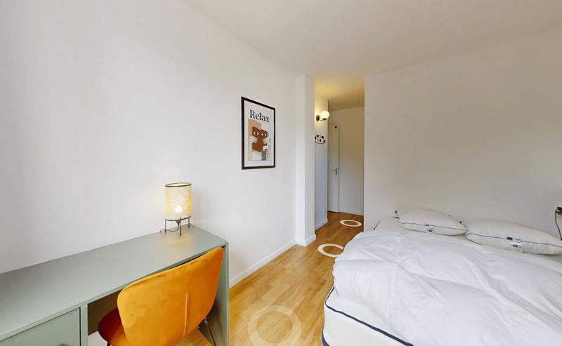 Appartement - 81 m² - 5 pièces