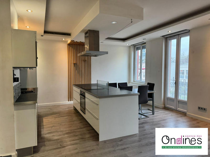 Appartement - 82 m² - 3 pièces