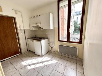 Appartement - 18 m² - 1 pièce