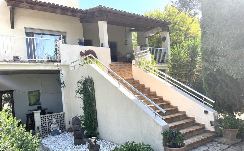 Maison traditionnelle - 95 m² - 5 pièces