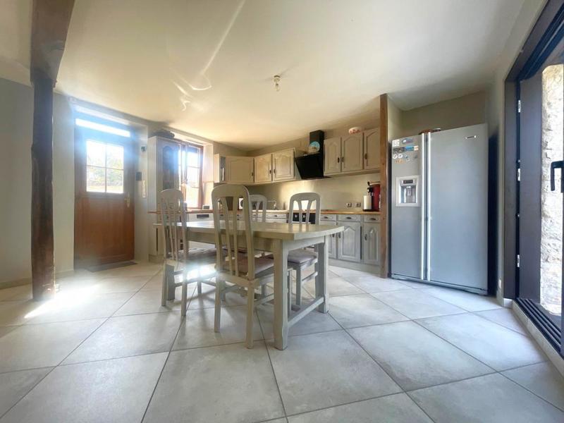 Maison en pierre - 198 m² - 10 pièces