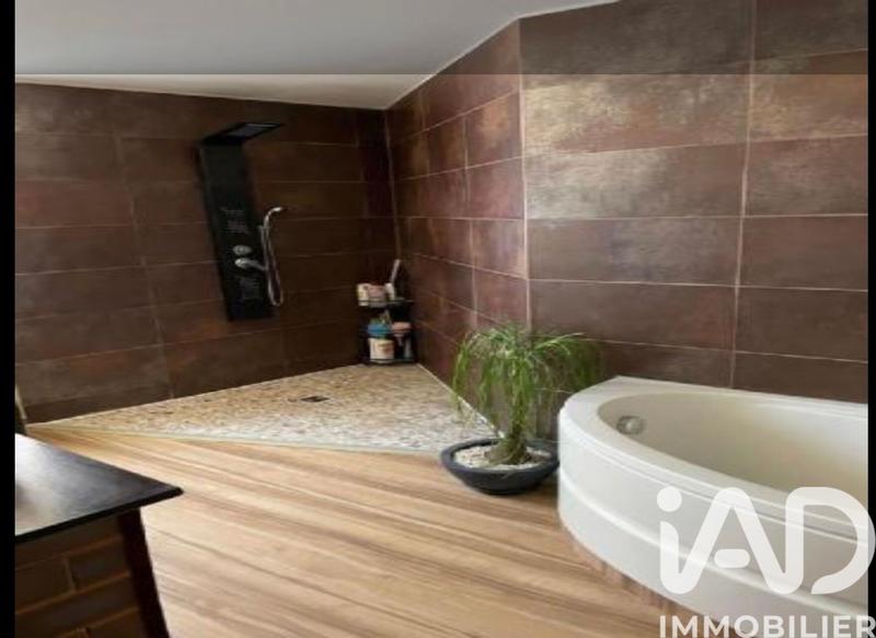 Maison de village - 185 m² - 5 pièces