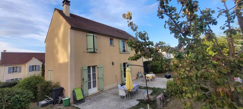 Maison - 107 m² - 7 pièces